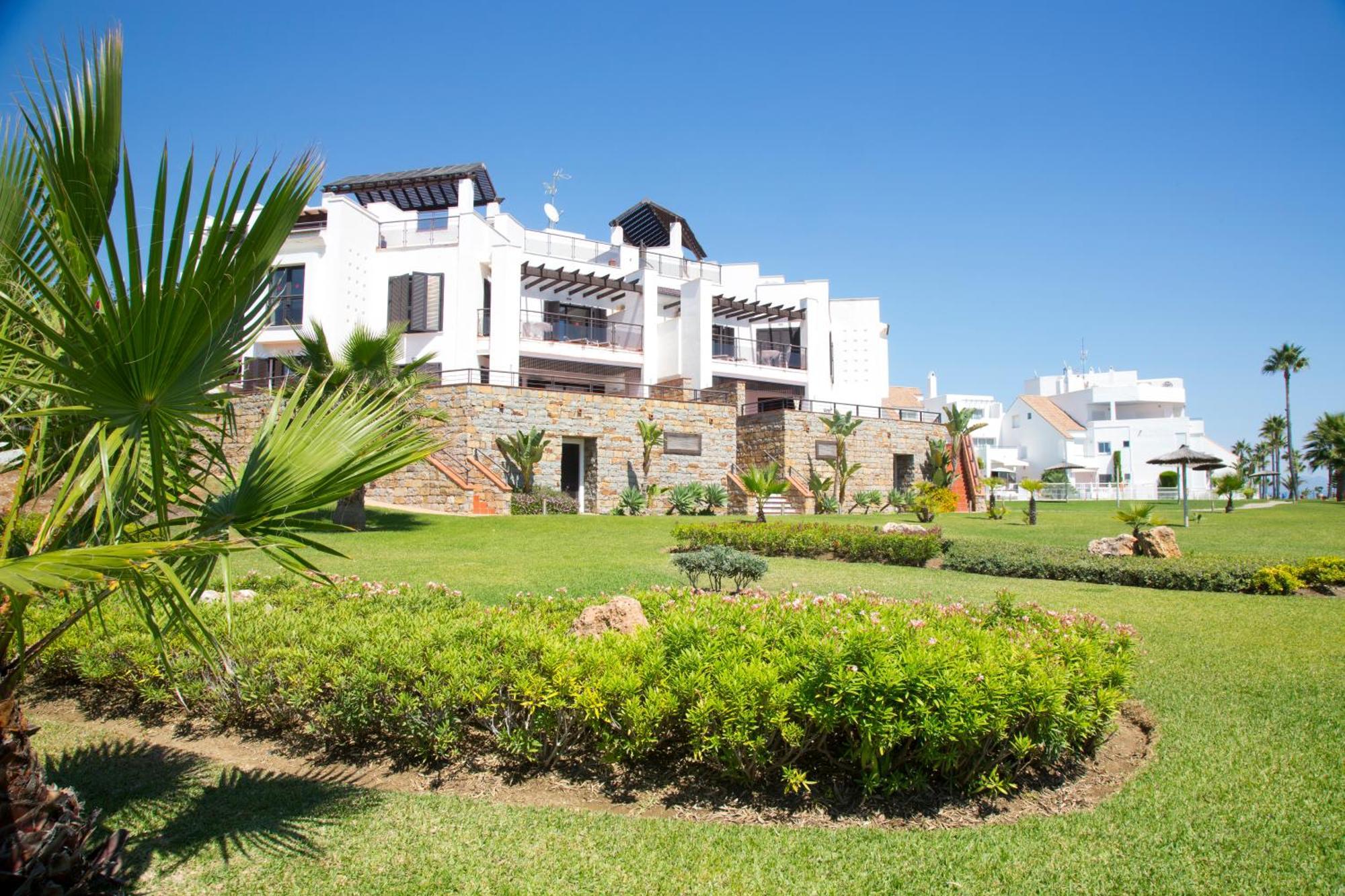 Luxury Casares Del Mar Dp7 Apartment Екстериор снимка